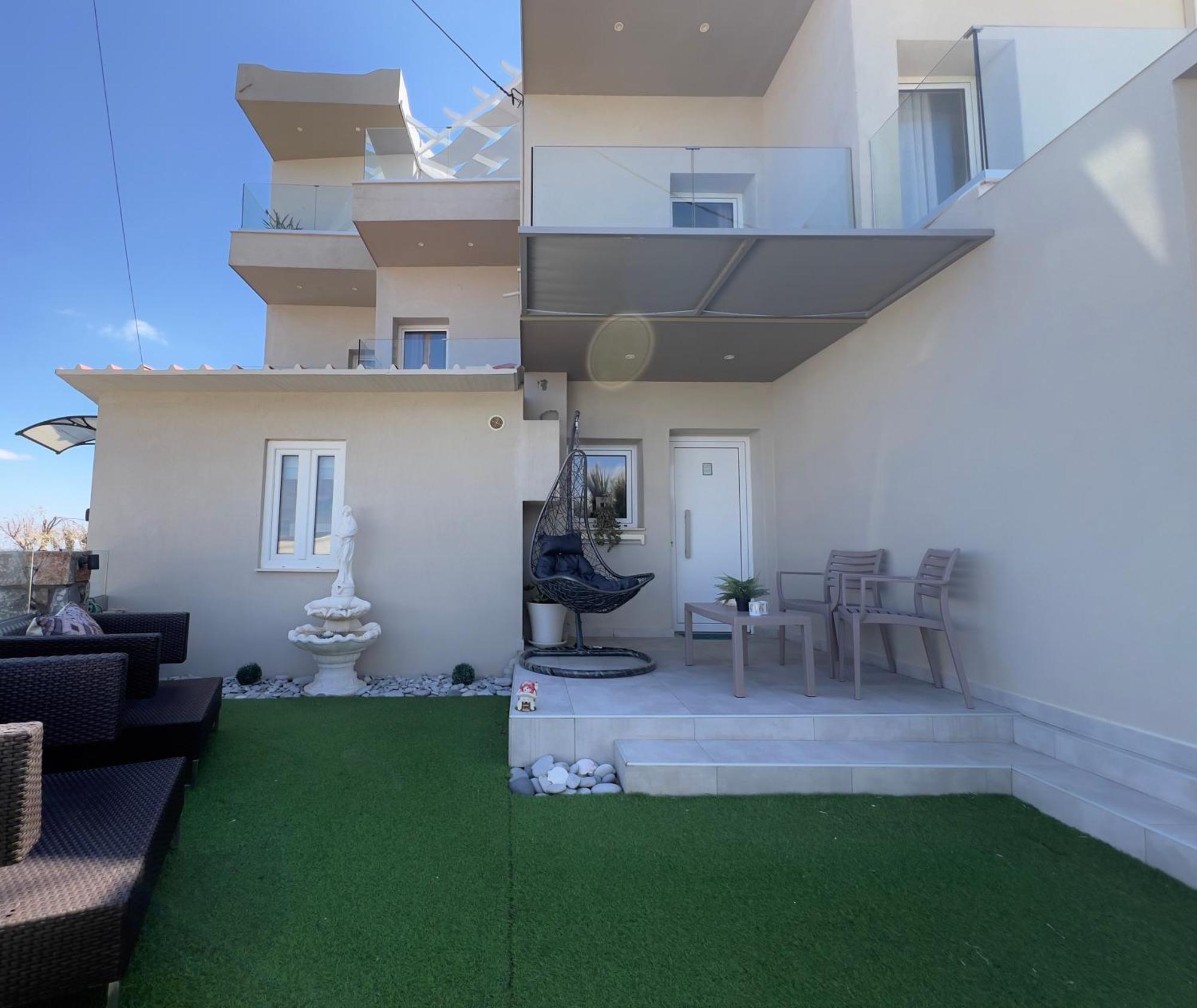 Sea View Apts & Suites By Pachiplex マリア エクステリア 写真